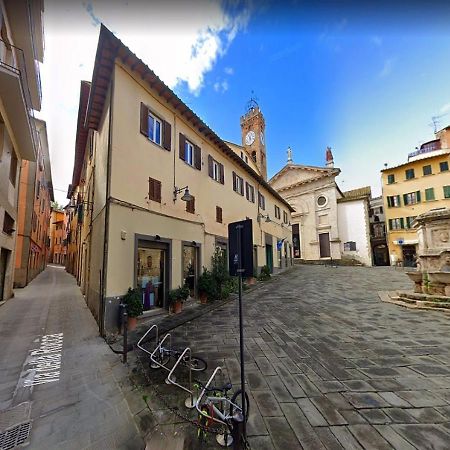 Casa Via Della Rocca Luna Poggibonsi Exterior photo